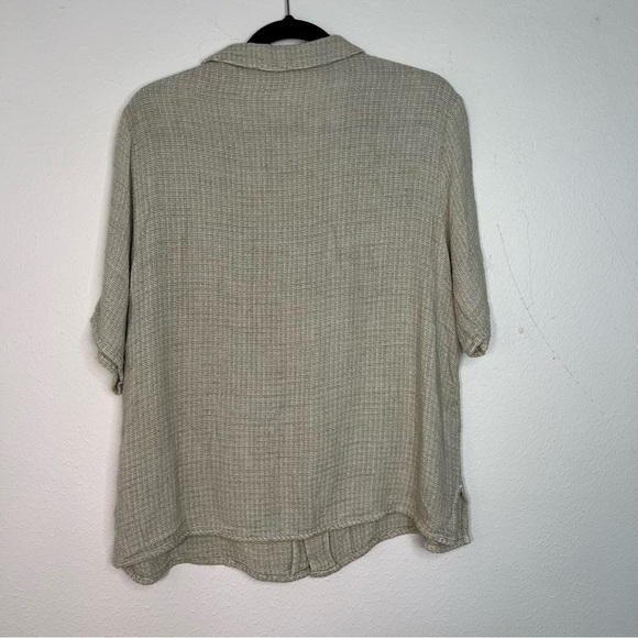 CP Shades tan/beige Flax Blend Short Sleeve Button Down Size Medium - Picture 5 of 7
